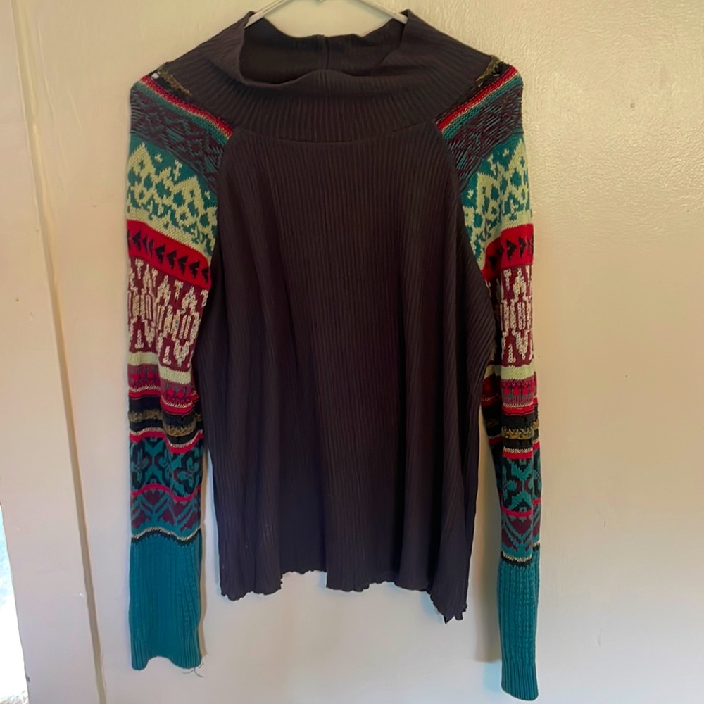 Large free people long sleeve
